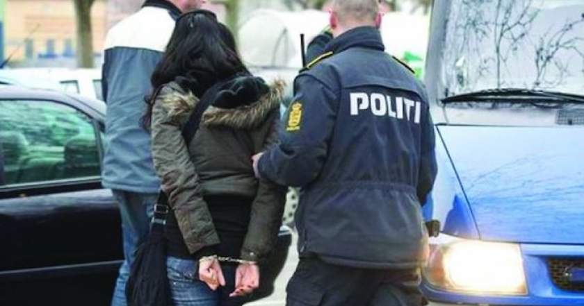 Cluj: Femeie în arest preventiv, după ce şi-a tâlhărit mama şi fratele, pe stradă. Ea le-a luat celor doi banii şi un telefon