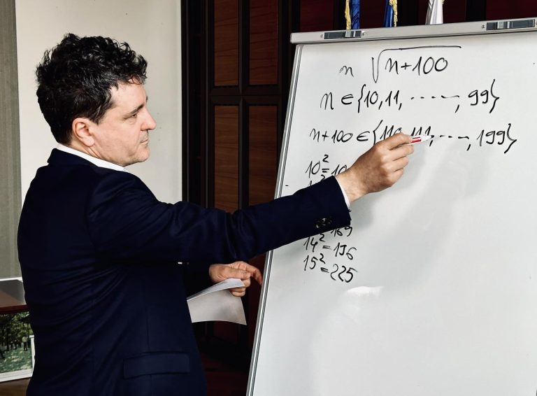 Agenția de rating Fitch laudă administrația Bucureștiului: orașul pune în aplicare „un plan ambițios de investiții”, dar investește doar când are bani de la UE sau de la buget