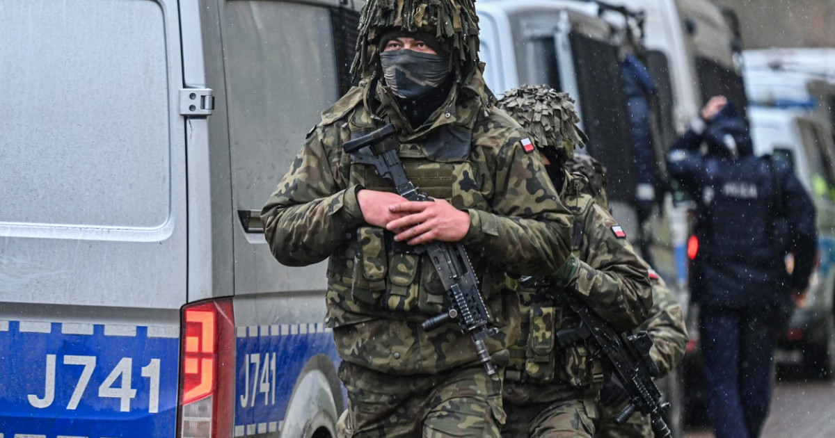 150.000 de ucraineni fugiți în Polonia și Lituania la începerea războiului, amenințați cu readucerea lor în țară pentru înrolarea în armată