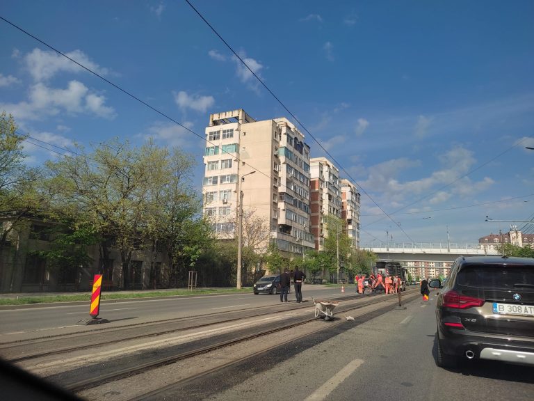 UPDATE - Lucrări de reparații pe strada Străpungere Silvestru. Tramvaiele de pe traseul 7 nu circulă spre Canta