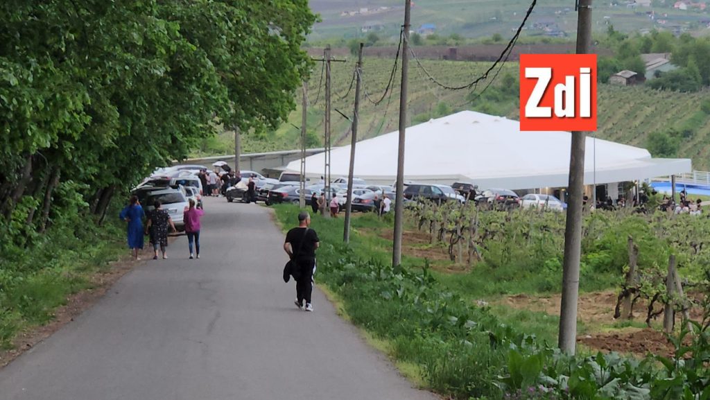 Cazul Corduneanu „La Castel”: Este legal să depui un defunct într-un restaurant? Autoritățile ieșene aplică legea tăcerii