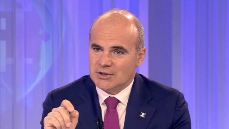 Rareş Bogdan: Încă nu ştiu dacă să candidez la Roma, la Londra, la Paris sau la Madrid 