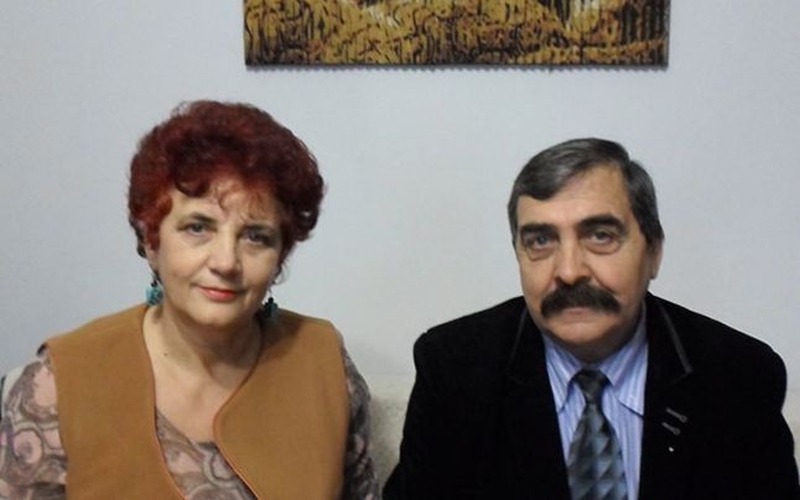 Distincții de la CJ pentru doi reputați profesori ieșeni. Cei doi soți, în galeria Cetățenilor de onoare ai județului