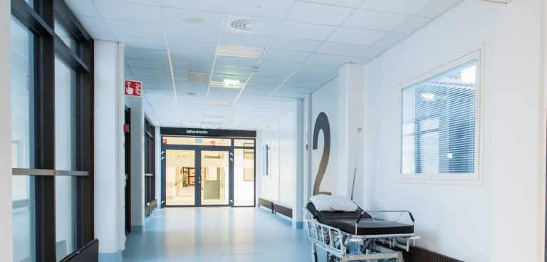Lista spitalelor, maternităților și farmaciilor care asigură urgențele medicale în perioada 01-06 mai 2024
