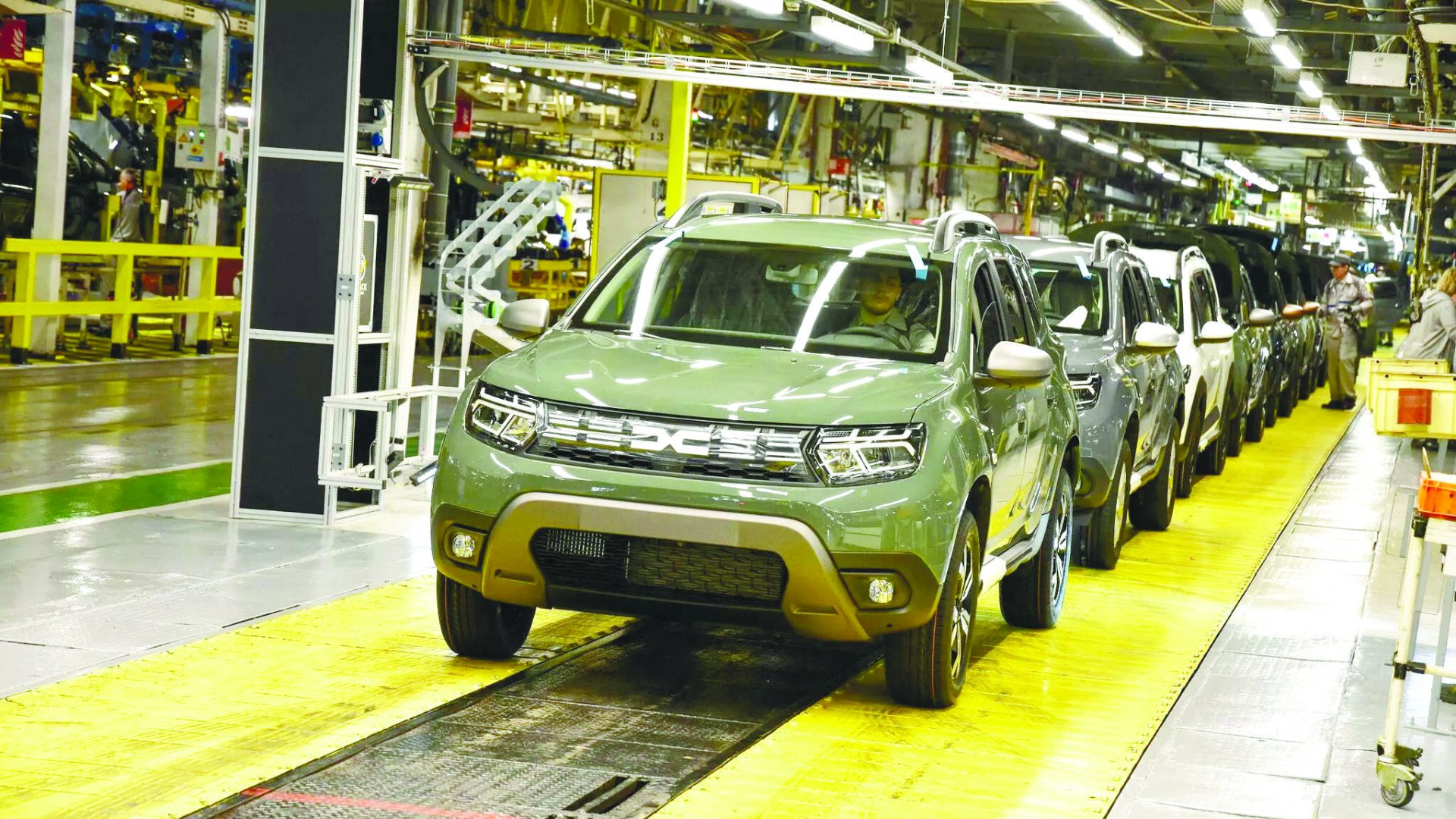 Peste 92% din producţia Dacia pleacă la export, 15% din inginerii Renault sunt în România