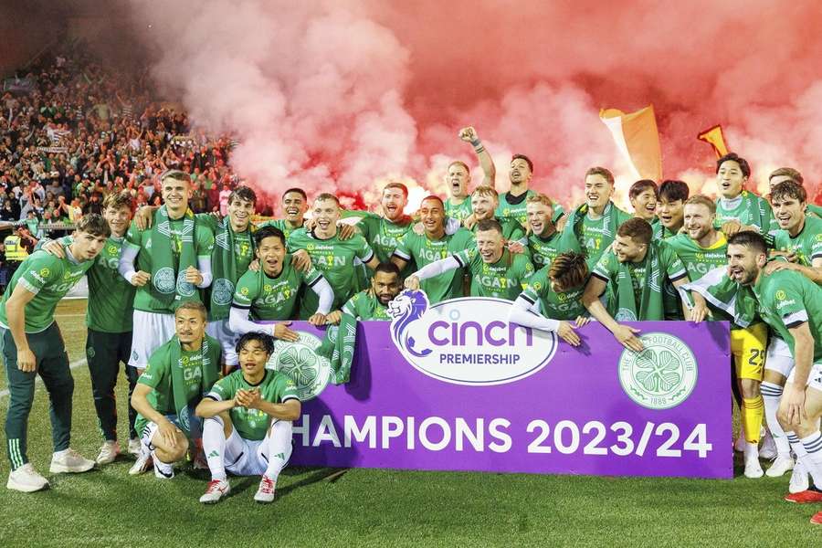  Celtic Glasgow a câştigat campionatul Scoţiei pentru a 54-a oară