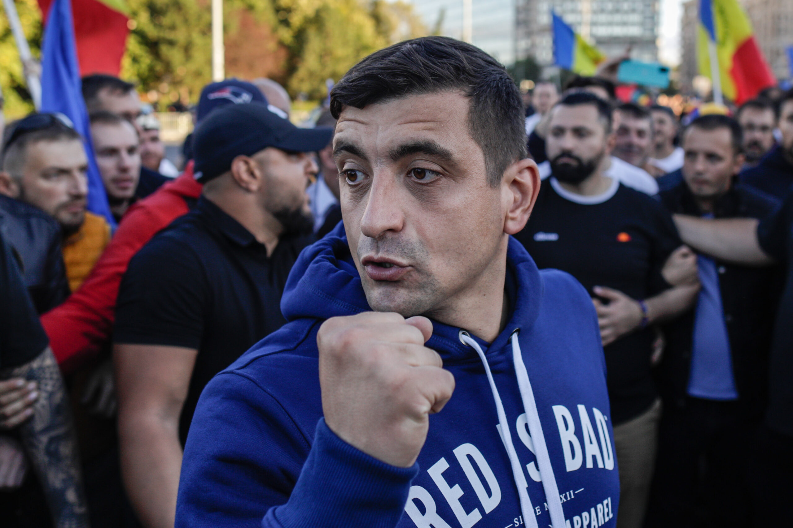 George Simion acuză USR că manipulează opinia publică prin sondaje false