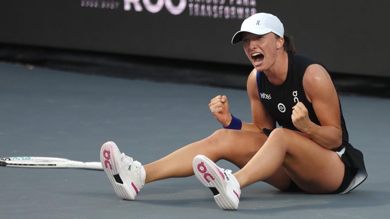 Iga Swiatek, calificare în 61 de minute în turul doi la Roland Garros