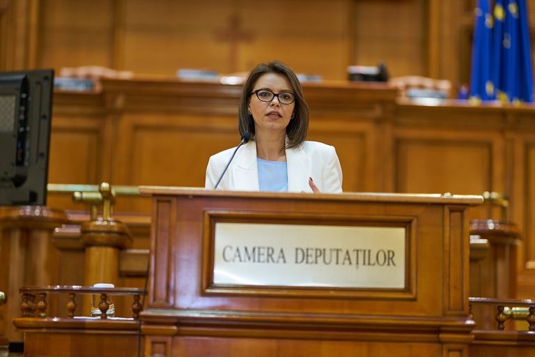 Proiectul de lege REPER privind dreptul la avort a primit raport de adoptare