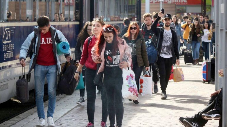 În jur de 10.000 de studenți cu vize de flotant ar putea vota la alegerile locale, din municipiul Iași