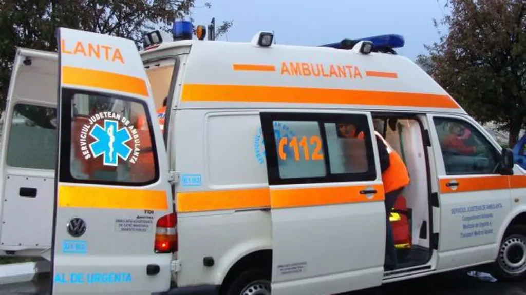  Impact între două autoturisme la Răchiteni, în zona podului de peste Siret
