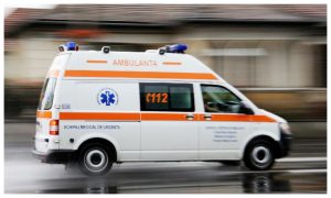 Copil de 2 ani din județul Iași opărit accidental acasă, transferat de urgență la București