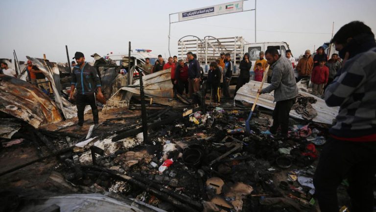 Cum motivează Israelul dezastrul rezultat în urma atacului de la Rafah