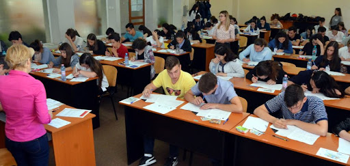  Are loc proba scrisă a Concursului Național de Matematică Aplicată „Adolf Haimovici”