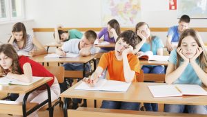 DOSARELE ZDI - „Reforma educației?” Am ieșit din cancelarie: ce spun părinții și elevii despre noile planuri cadru. „Ce se așteaptă de la noi?”