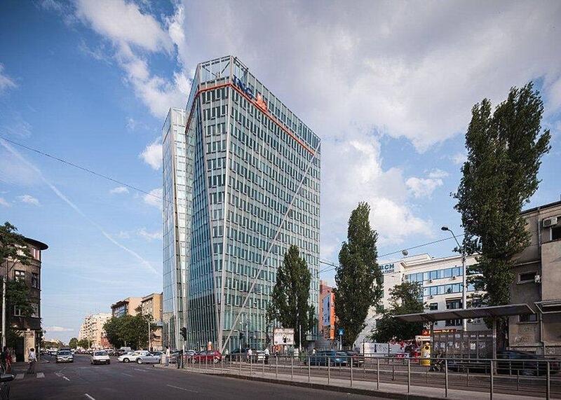 La București se trăiește mai bine ca la Budapesta și Varșovia. De ce nu mai avem motive să emigrăm?