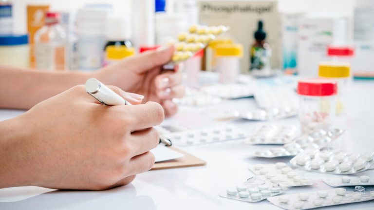 Proces inedit - Prea multe farmacii în oraș: 4.000 locuitori/unitate. Când ai voie să deschizi încă una și când nu?