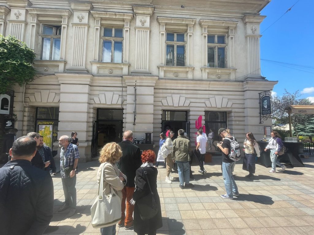  magazin-lapusneanu