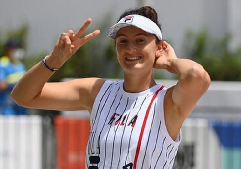 Tenis, Roma: Irina Begu s-a calificat în turul secund după un meci întins pe două zile. Urmează Rîbakina