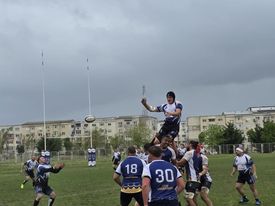 RUGBY Al cincilea meci, a cincea victorie