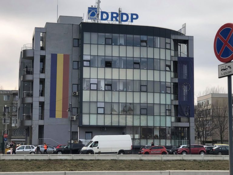 Scandal mare de la sporuri. La Regionala de Drumuri Naționale Iași nu doar asfaltul e încins, ci și relația conducere-angajați