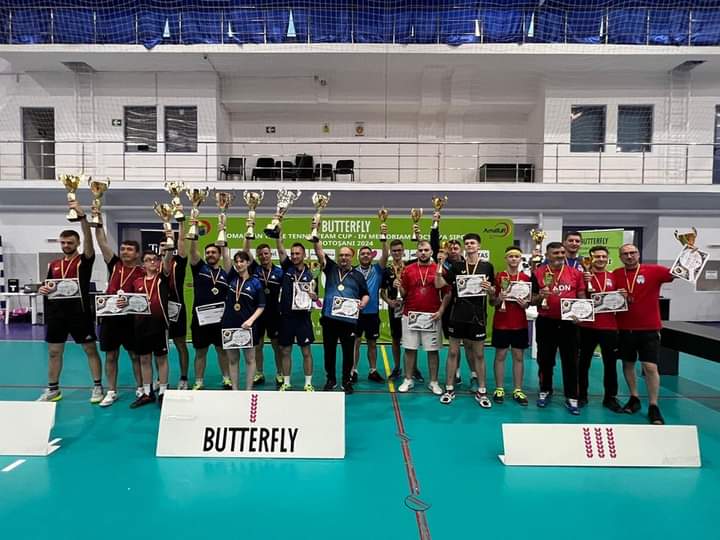 Medalii pentru jucătorii ieșeni la un turneu de tenis de masă