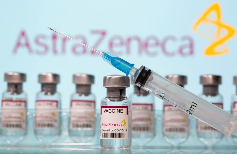 Cheagurile de sânge provocate de vaccinurile anticovid J&J şi AstraZeneca, legate de genetică