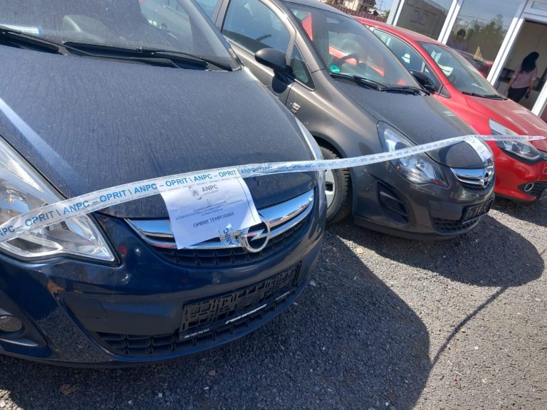 Patru bărbaţi, cercetaţi pentru evaziune fiscală cu un prejudiciu de un milion de lei din comerţul cu autoturisme second hand