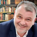 Unde dai și unde crapă