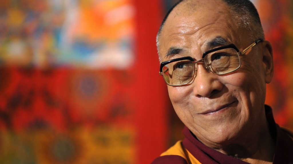  Dalai Lama va călători în Statele Unite luna aceasta pentru a urma un tratament la genunchi