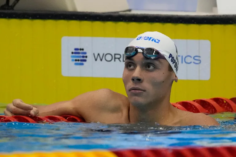 David Popovici a câştigat a doua medalie de aur la Europenele de nataţie de la Belgrad/VIDEO