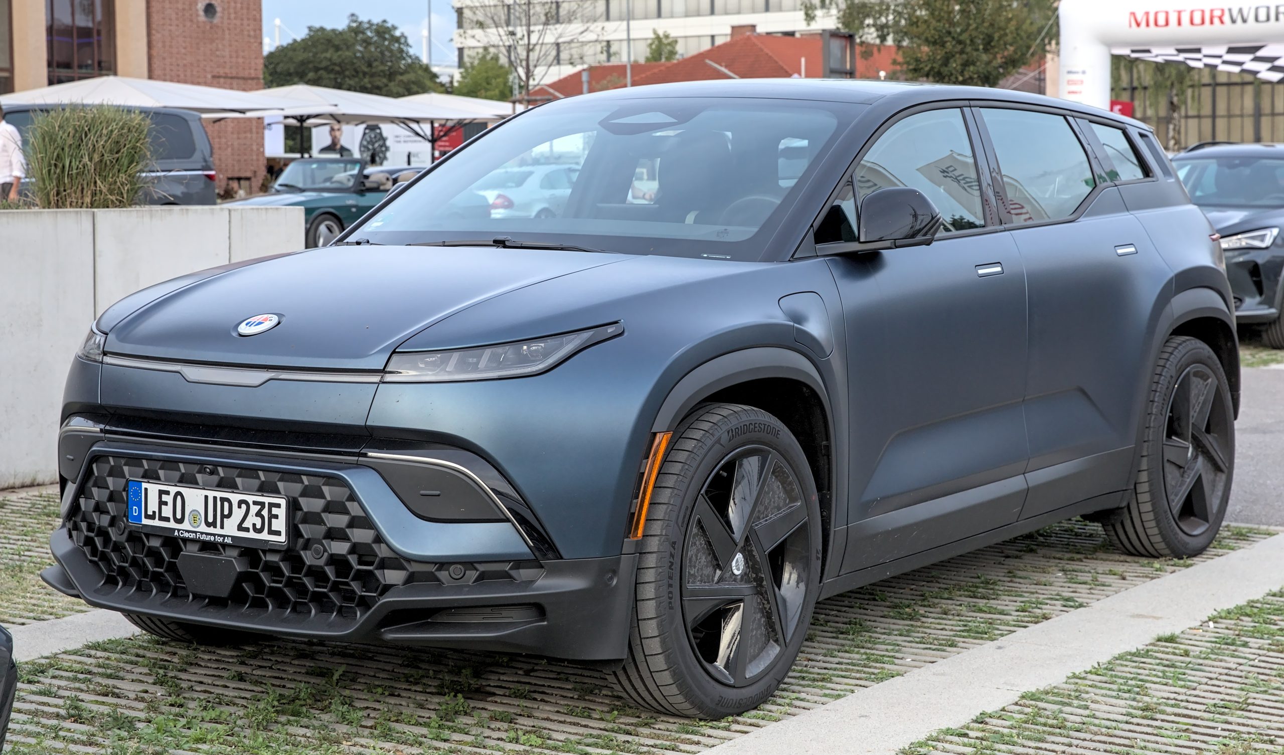 Producătorul de vehicule electrice Fisker a trecut de la a fi concurent al Tesla la faliment