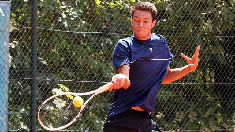 Luca Preda, în sferturile de finală la dublu junior la Roland-Garros