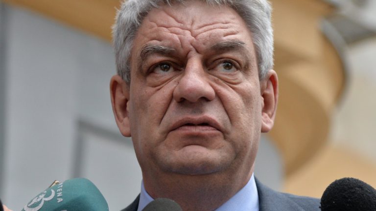 „Scriitorul” Mihai Tudose, fost premier și actual europarlamentar, mai tare ca premiatul Mircea Cărtărescu