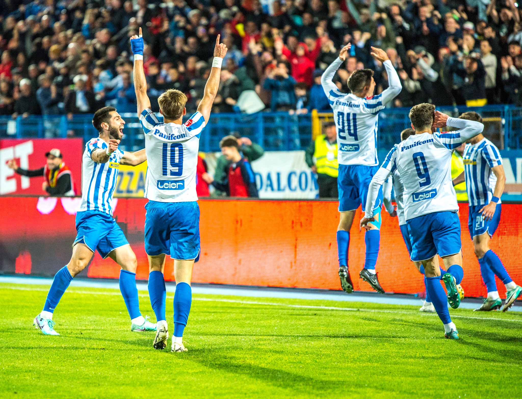 FOTBAL: E gata vacanța la Poli! Care sunt noutățile și cine va lipsi la reunirea de astăzi