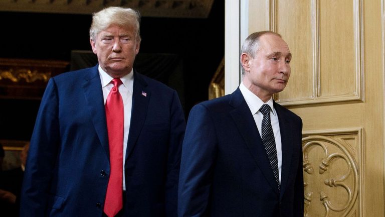 Putin cataloghează dosarele judiciare ale lui Trump drept o „luptă politică” înaintea alegerilor din SUA