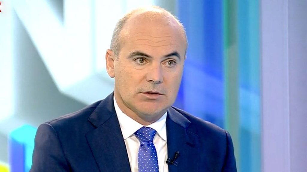 Rareş Bogdan: Domnul Tuţă a câştigat alegerile, Clotilde Armand ar trebui să se împace cu ideea