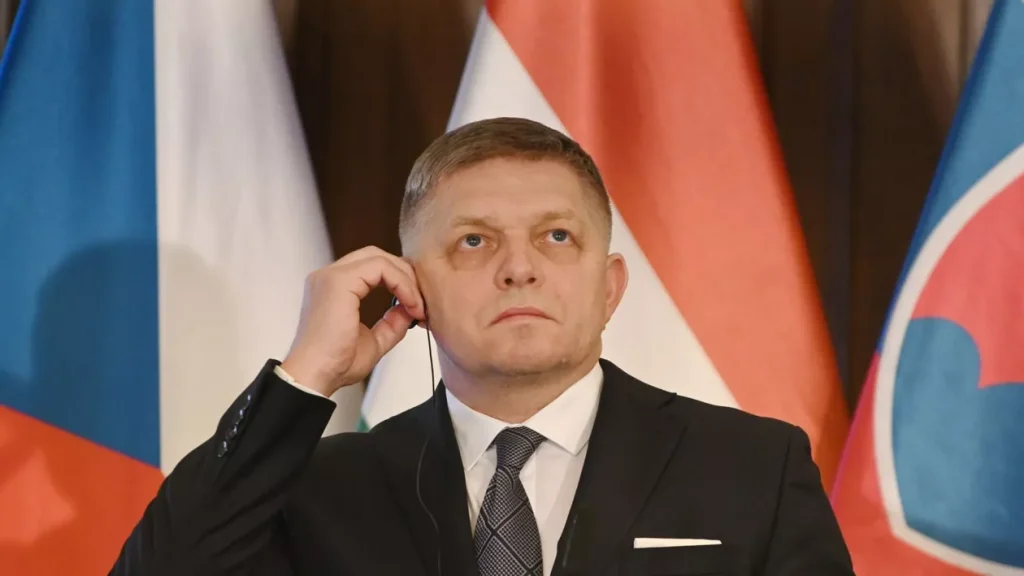 Preşedintele şi premierul iliberal al Slovaciei au intrat în conflict. Ce înseamnă aceasta pentru ţara vecină Ucrainei