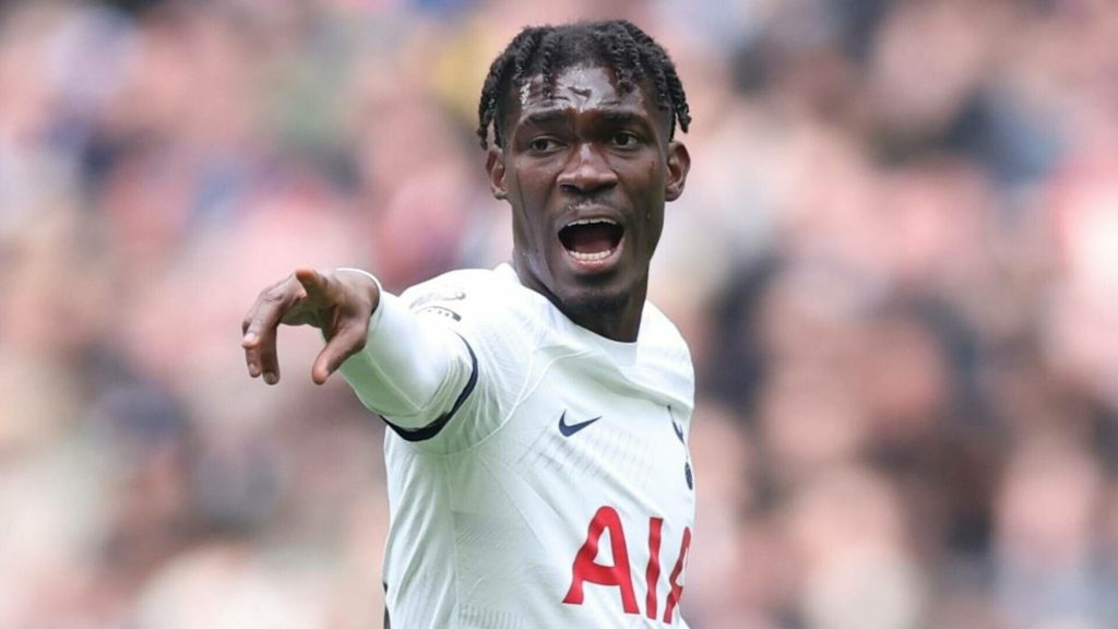 Yves Bissouma, mijlocaş la Tottenham, a fost jefuit de un ceas de 300.000 de euro în timpul unei călătorii la Cannes