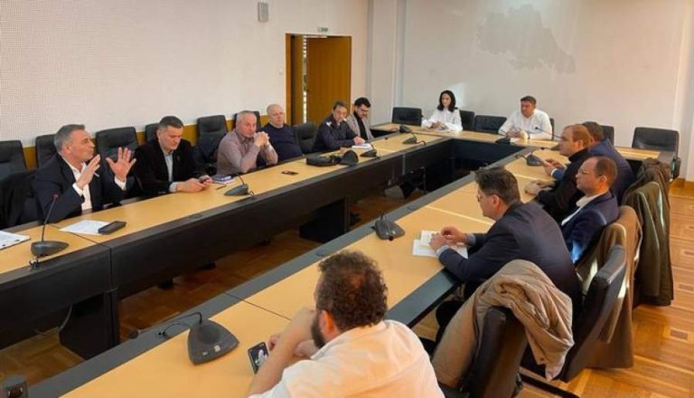 ATOP Iași vrea un studiu pentru a afla câtă încredere avem în instituțiile de forță