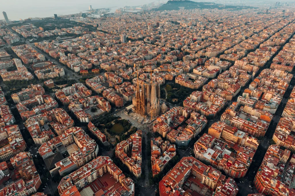  Barcelona va interzice închirierea apartamentelor către turişti