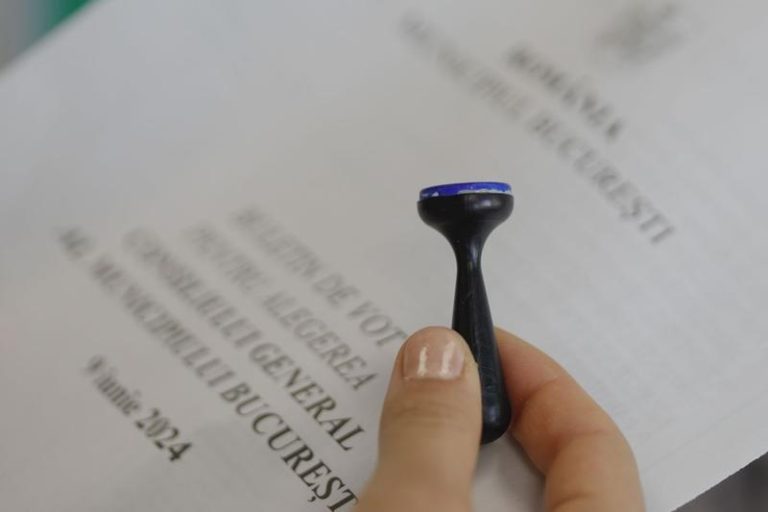 Autoritatea Electorală Permanentă a comandat deja buletinele de vot pentru alegerile prezidenţiale. Care este prețul unei asfel de hârtii