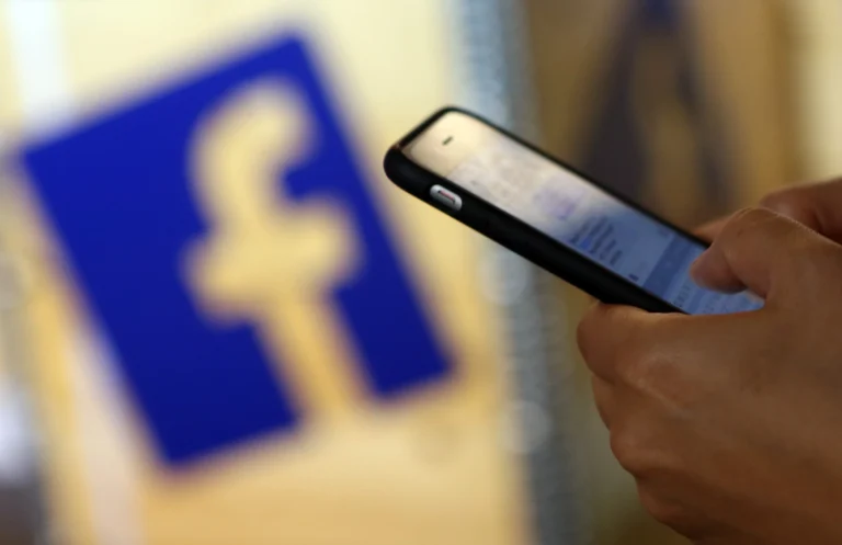 Meta a eliminat conturi false în Republica Moldova care vizau vorbitorii de limbă rusă cu o campanie anti-europeană