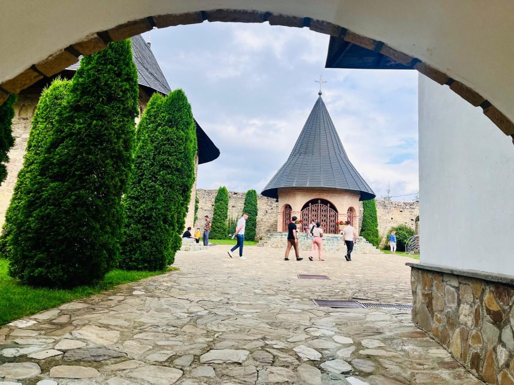  hadambu-manastire-Iasi11