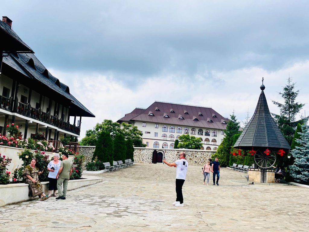 hadambu-manastire-Iasi9