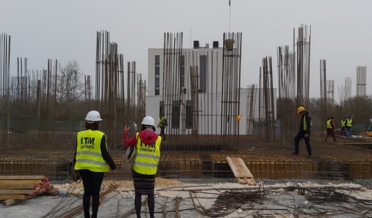 Amenzi de 16.000 de lei, la mai multe firme care comercializează materiale de construcții