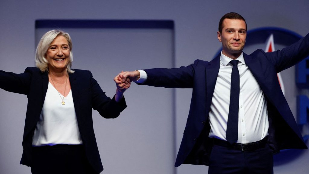  Cine votează pentru extrema dreaptă în alegerile din Franţa?