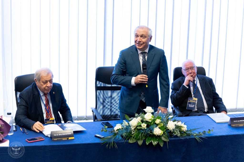 Probabil cel mai bine plătit medic pesedist: rector, senator, membru în academii și colegii, dar nu ratează voucherele de vacanță