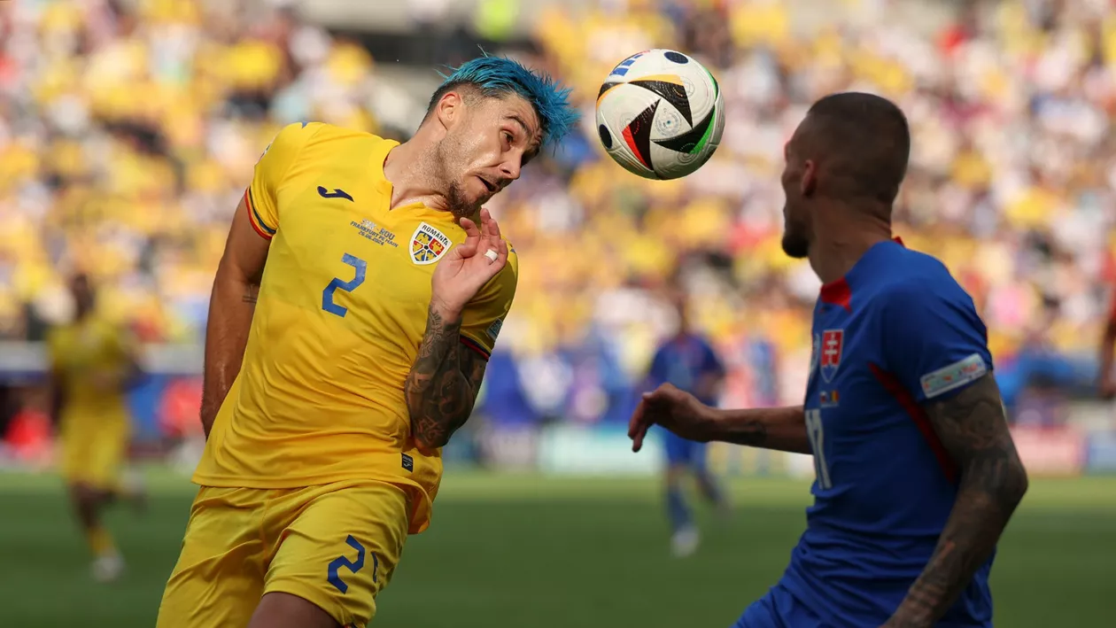 Presa franceză critică România şi Slovacia: A doua repriză a fost o glumă. Braţ la braţ, jucătorii celor două echipe s-au felicitat reciproc