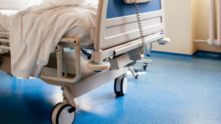 O femeie a ajuns la urgențe, în stare de ebrietate, fără să fi băut alcool. Ce au descoperit medicii